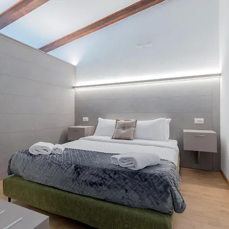 Apartment Retreats Porta Romana Milan
