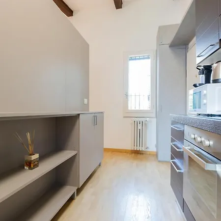 Retreats Porta Romana Apartament *