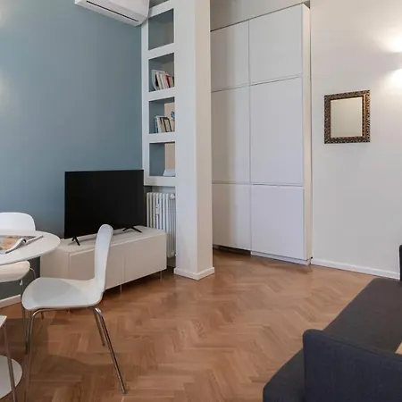 Italianway - Piranesi 19 * Milano