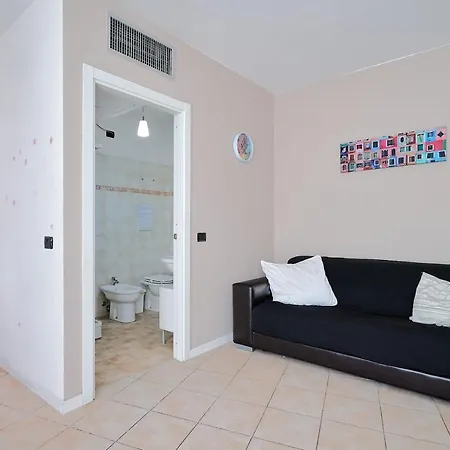 Apartment B2-hosted By Sweetstay Milan