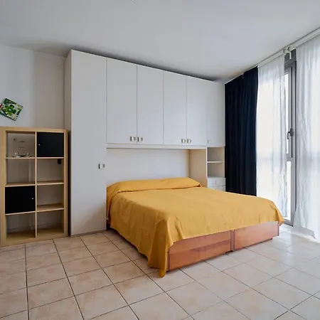 Apartment B2-hosted By Sweetstay Milan