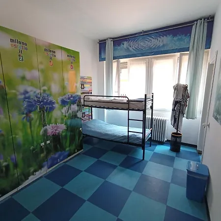 オステロ ホステル