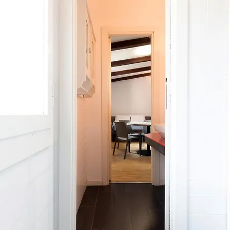 Apartment Retreats Porta Romana Milan
