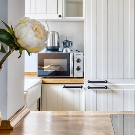 Joivy Delightful Flat With Terrace Milan