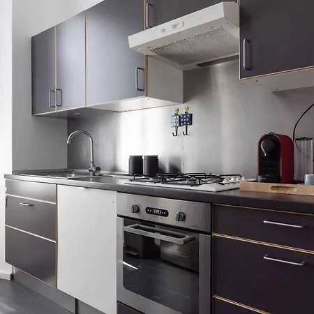 Youhosty - Correggio 55 B Apartment