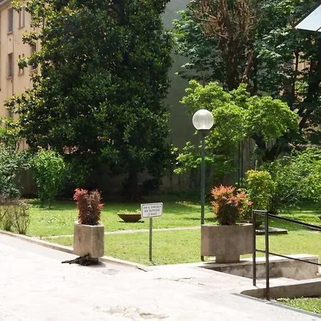 Bramante Design - A Pochi Passi Dal Duomo * Milán