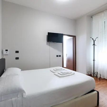 Prestige Boutique Homes - Duomo 2 밀라노