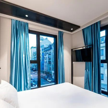 Smart 4* Milán
