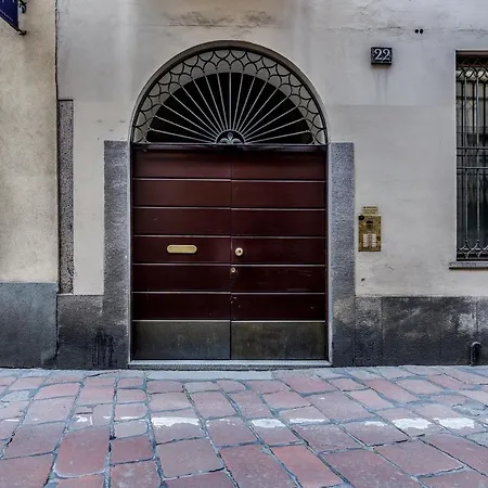 Apartment San Maurilio Milan
