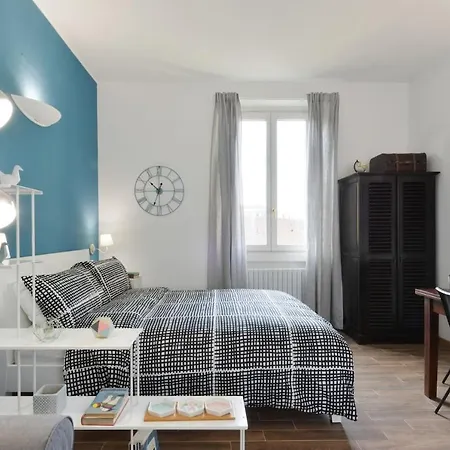 Apartman Spazio Stoppani - Liberty 16 *