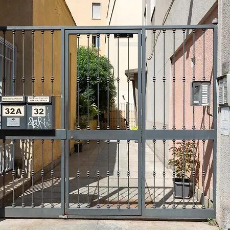 Canonica 32 - Arco Della Pace