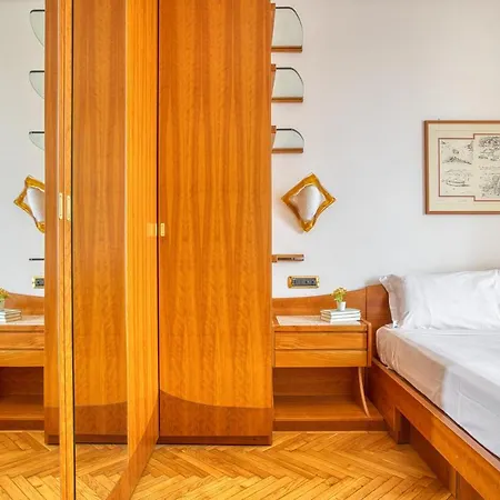 Joivy Captivating Flat With Balcony * Milán