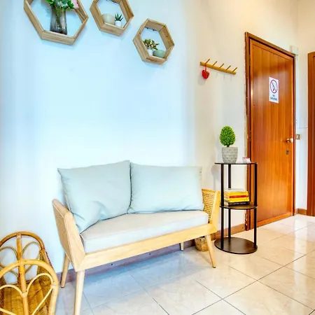 Apartment Guesthost - Casa Graziella, Bilocale A 5 Minuti Dal San Raffaele Per 5 *