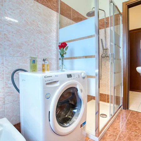 Caseospitali - Casa Graziella, Bilocale A 5 Minuti Dal San Raffaele Per 5 * Milano