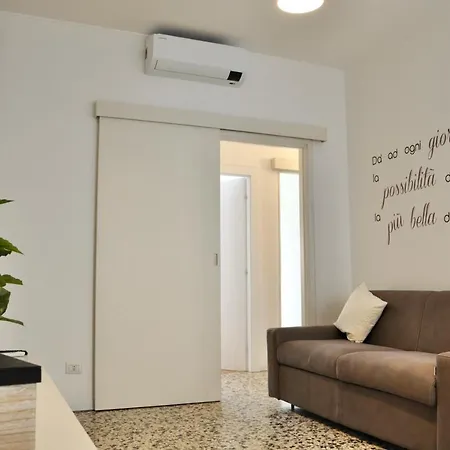 M.aurelio Light Brown *