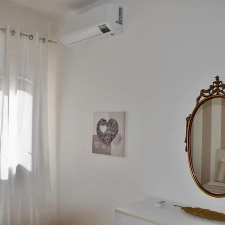 Apartment M.aurelio Light Brown *