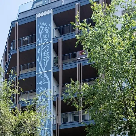 Luvi - Occhialini 5 Милан