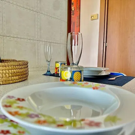 Tranquilla Terrazza Nel Con Garage By Revenue House * Milan