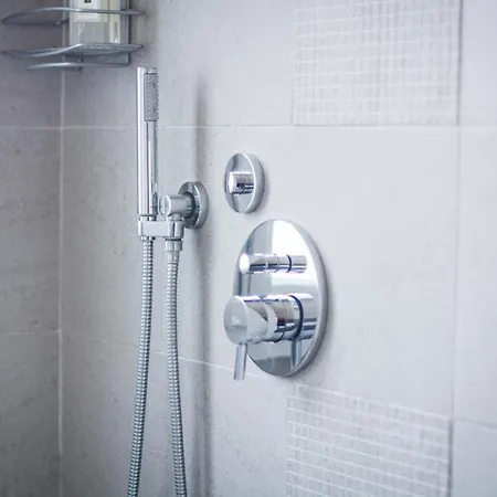 Apartment Mysa - Ampio Monolocale In Zona Bande Nere *