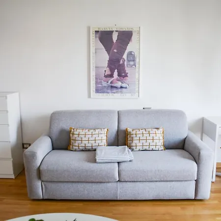 Apartment Mysa - Ampio Monolocale In Zona Bande Nere