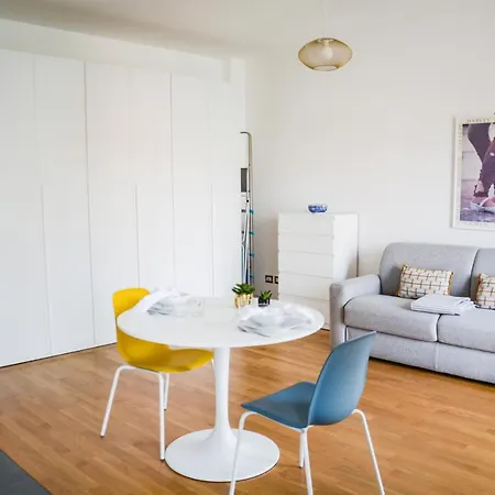 Mysa - Ampio Monolocale In Zona Bande Nere Apartment