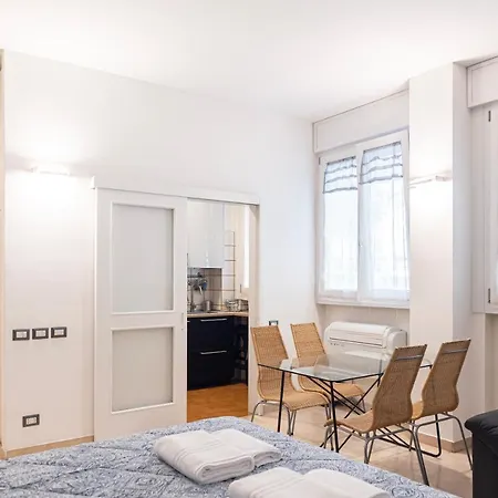 Accogliente Loft In Zona Monumentale/cenisio Apartment *
