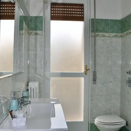 Nolo Black White & Coral *