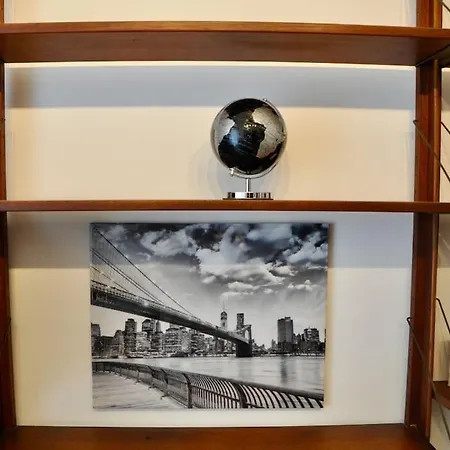 Nolo Black White & Coral *