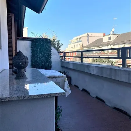 Attico Di Charme, Terrazzo Di 25 Mq Daire *