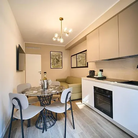 Caravaggio Luxe Milano