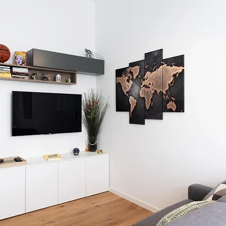 Apartment Elegante Bilocale In De Angeli - Piazzale Siena Mailand