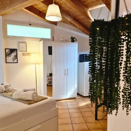 Regina In Porta Romana 1 Mailand