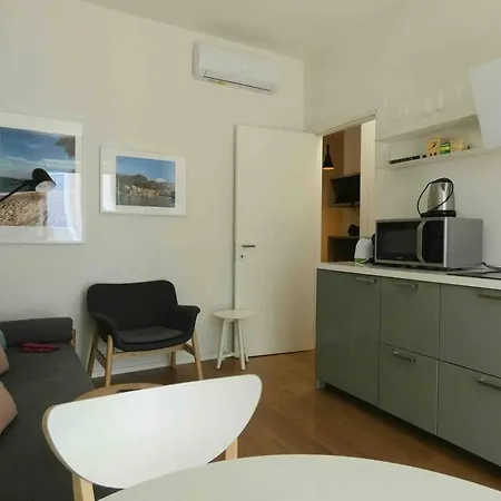 Sarpi Apartment *
