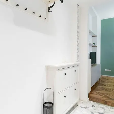 Italianway - Saldini 22 * Milão