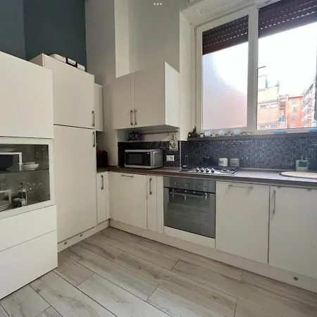 Loft - 15 Min By Metro From Cathedral
