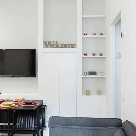 Nella Movida Di Isola-porta Nuova Μιλάνο