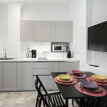 Apartment Nella Movida Di Isola-porta Nuova Milan