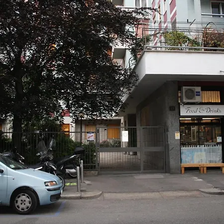 Casa Signorile Anni 70 * Milano