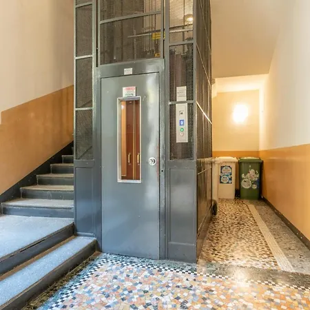 The Rent - Comfortable Near S Ambrogio Apartment *