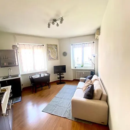 Modern Flat Centrale-bicocca-niguarda * מילאנו