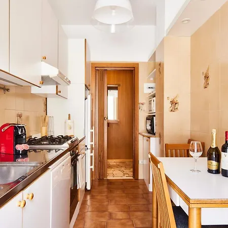 Apartment Corvetto Elyon Milan