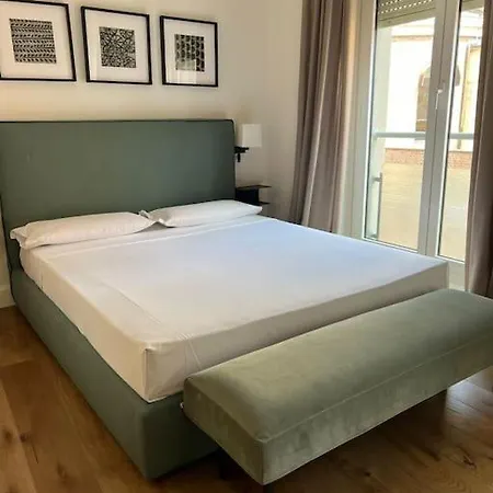 Piazza Affari - Duomo