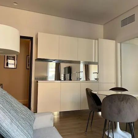 Piazza Affari - Duomo Lägenhet