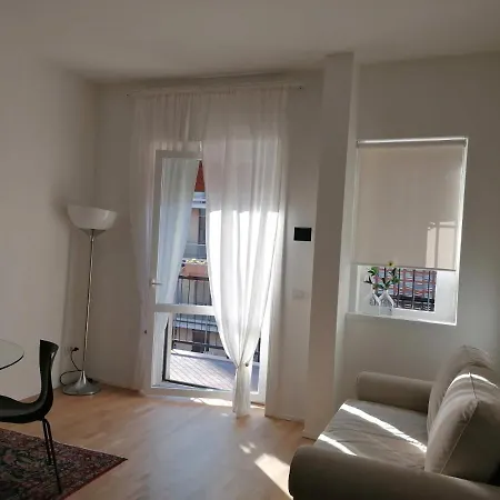 La Chicca Di Plinio Apartment Milan
