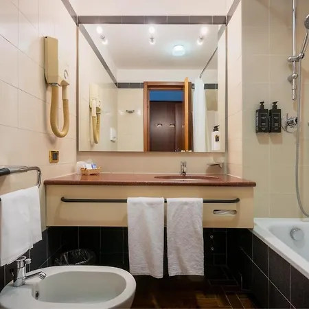 Crivi's Hotel