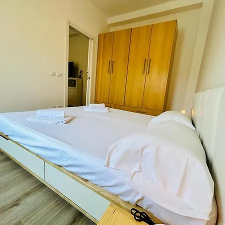 Kibilu - Via San Faustino Apartmán Milán