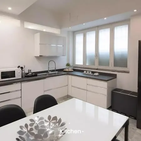 Whole 2 Bedrooms In Appartamento *