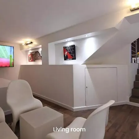 Appartamento Whole 2 Bedrooms In *