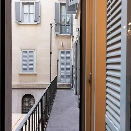 3 Luxury Flat In The Heart Of Porta Venezia Holiday home