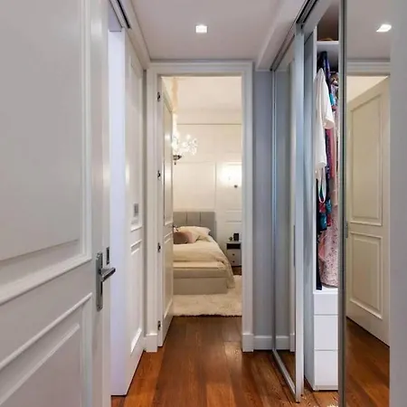 3 Luxury Flat In The Heart Of Porta Venezia Holiday home *